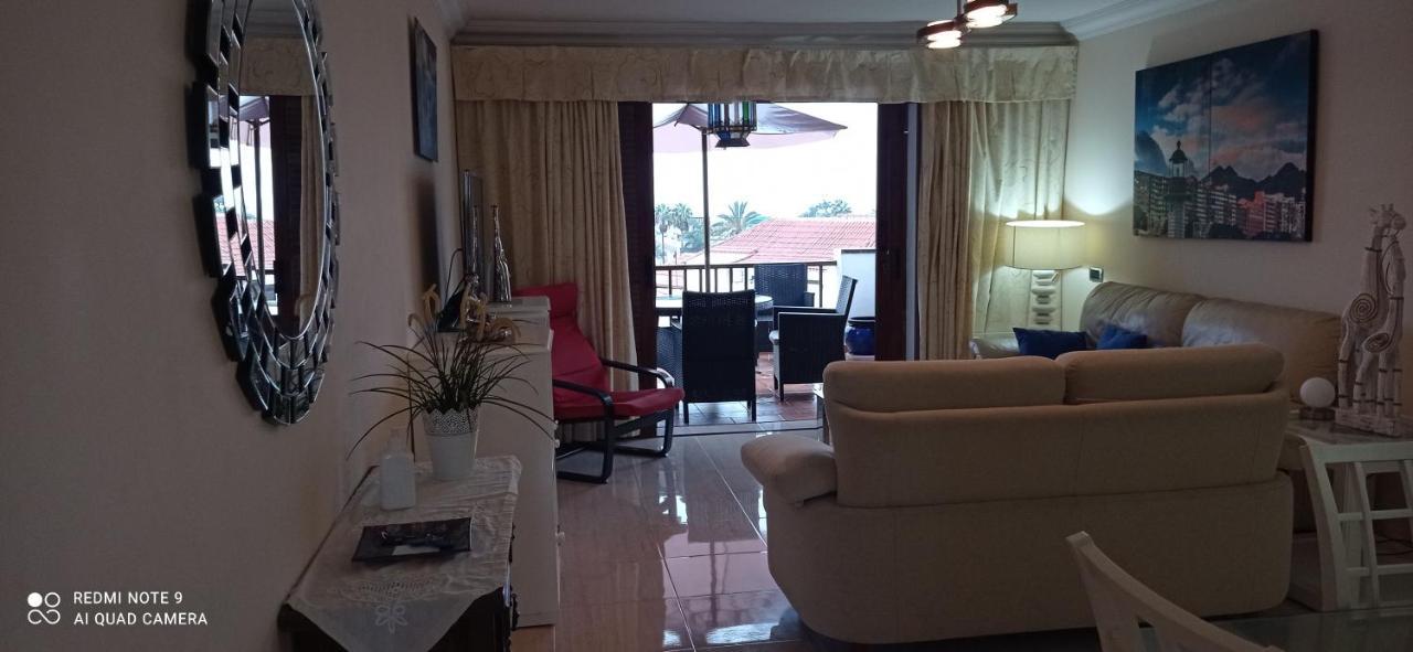 Apartment in Playa de las Americas 1 Bagian luar foto