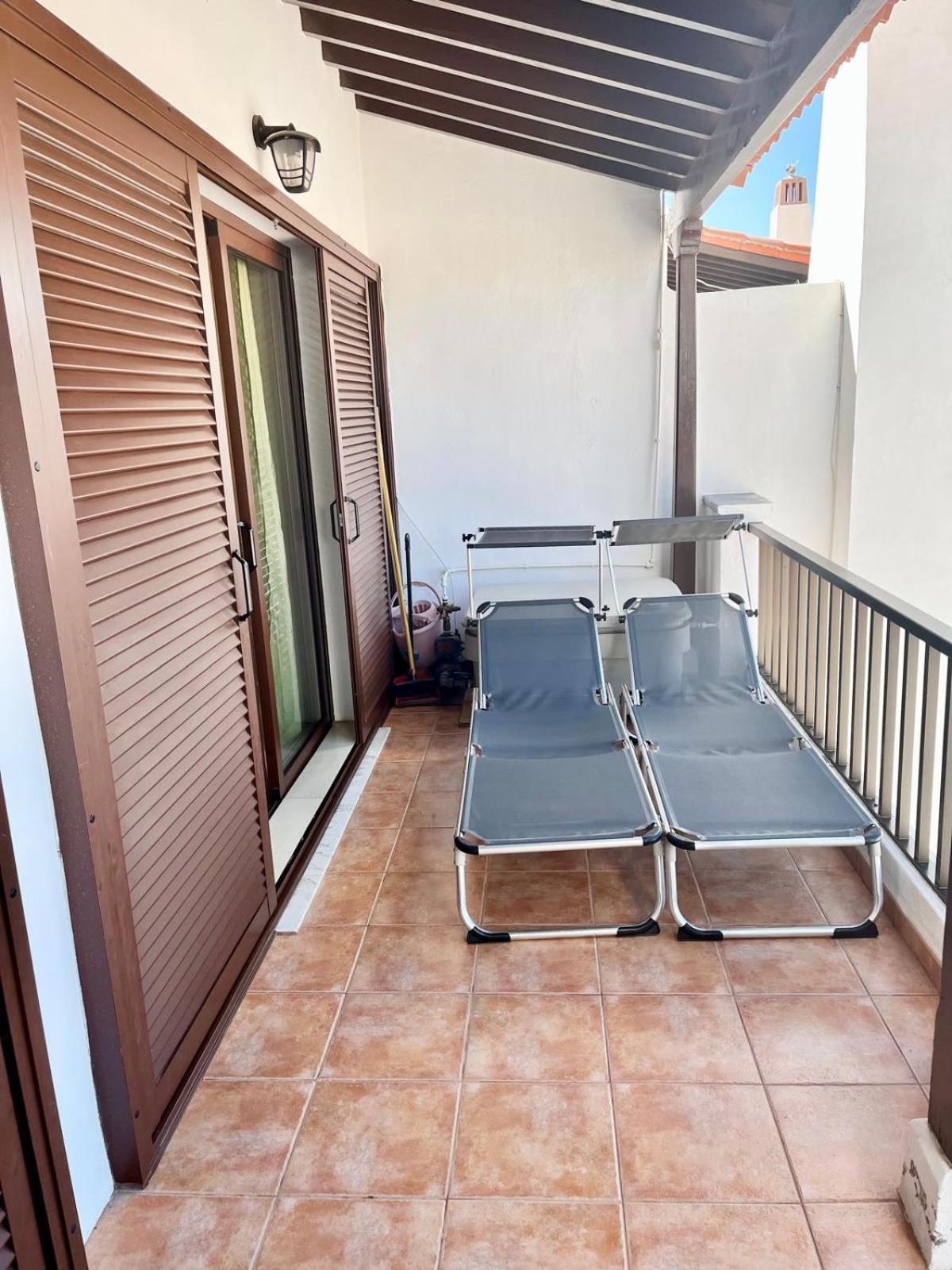 Apartment in Playa de las Americas 1 Bagian luar foto