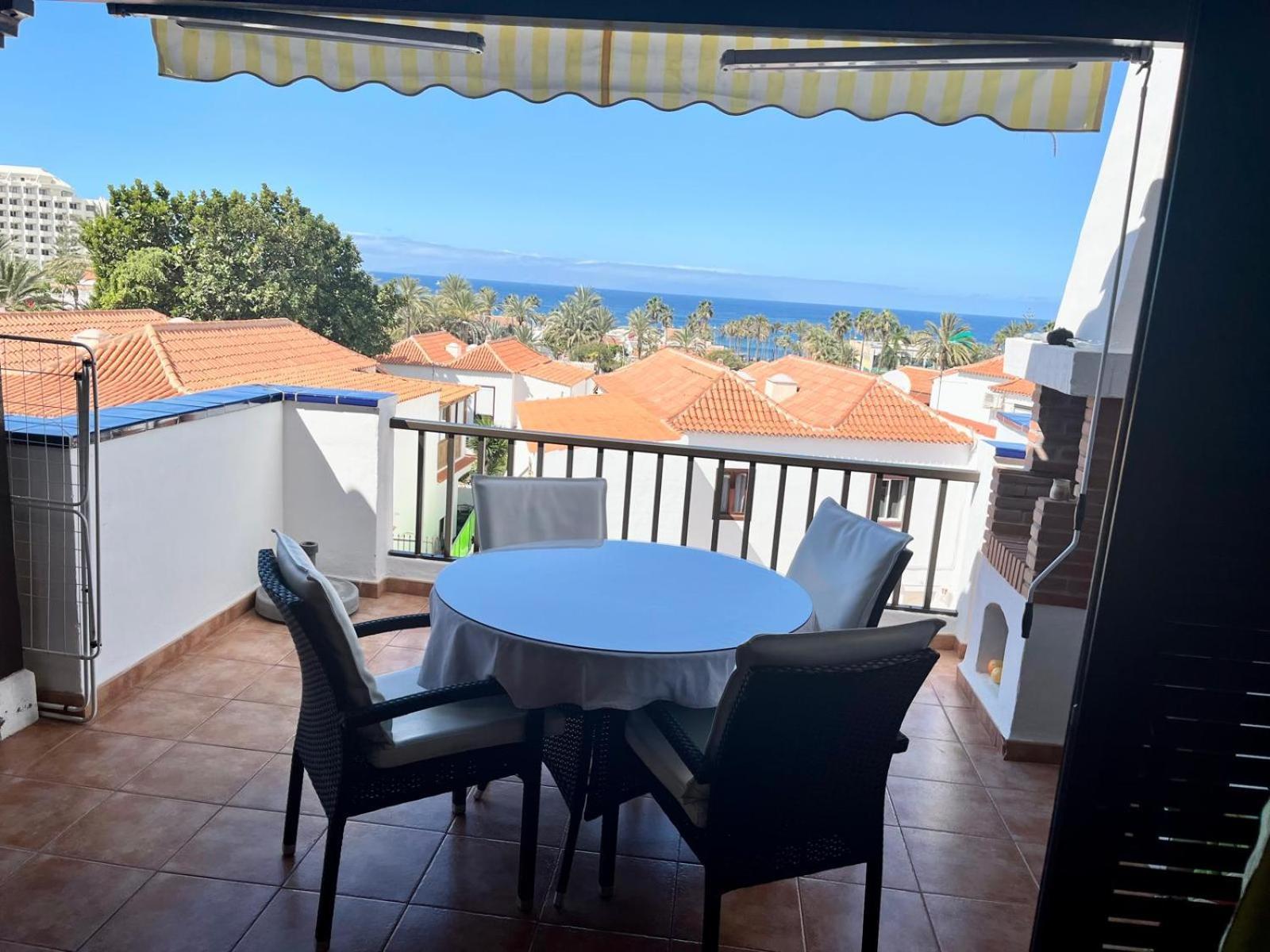Apartment in Playa de las Americas 1 Bagian luar foto