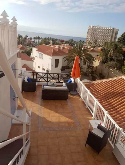 Apartment in Playa de las Americas 1 Bagian luar foto